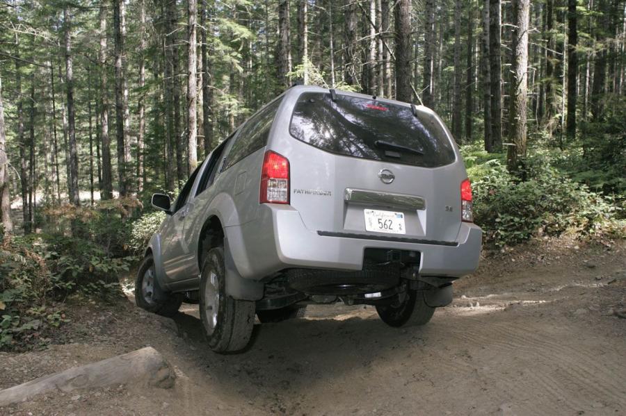  Nissan Pathfinder 2009 года  (фото 107 из 110)